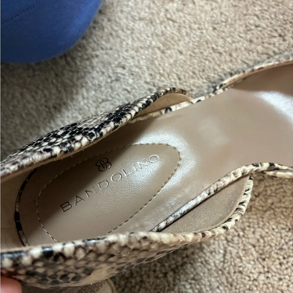 Bandolino Beige Snakeskin Heels - Picture 4 of 5